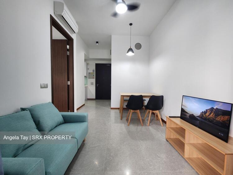 Laurel Tree thumbnail photo